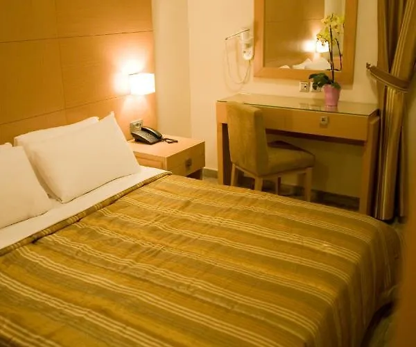 Onira Boutique Hotel