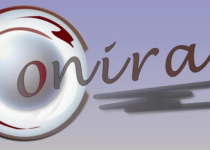 Onira Boutique *