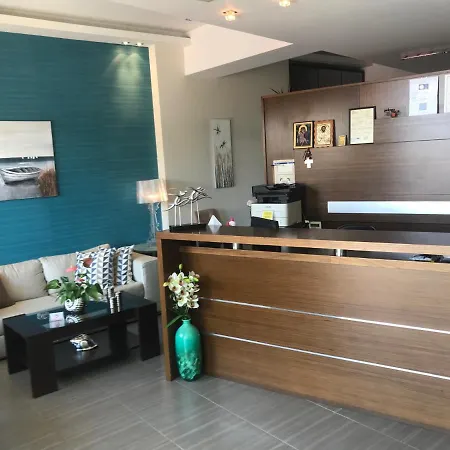 Onira Boutique * Τολό