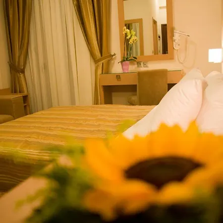 Ξενοδοχείο Onira Boutique