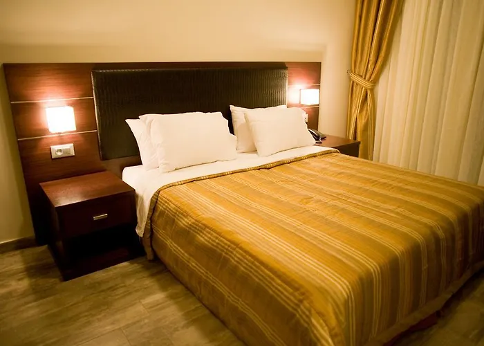 فندق Onira Boutique *